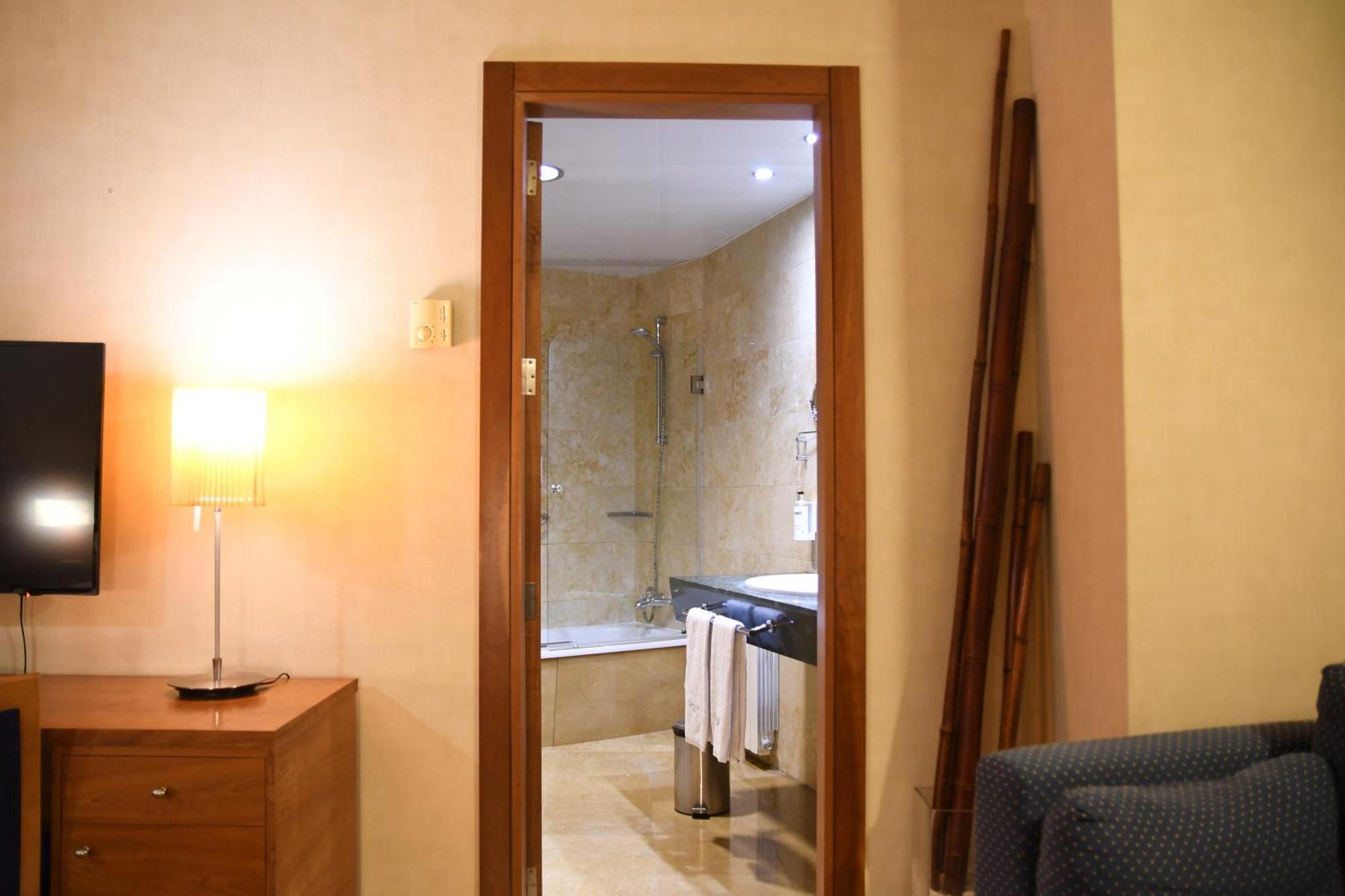 Sercotel Palacio De Tudemir Orihuela Oda fotoğraf