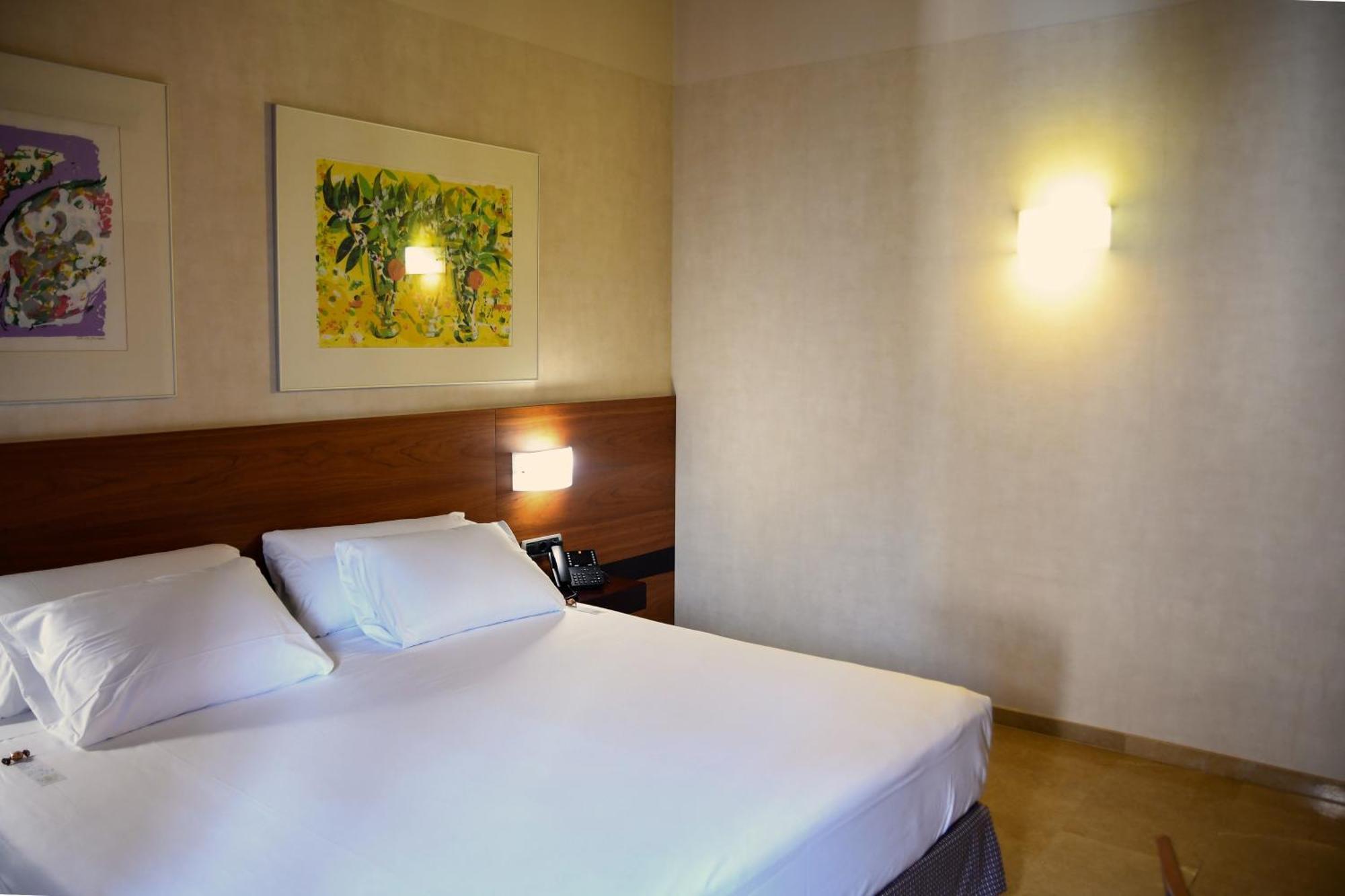Sercotel Palacio De Tudemir Orihuela Oda fotoğraf